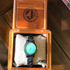 Jord Wood Watch